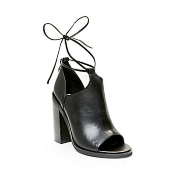 Steve Madden Shoes - Steve Madden Tildaa Black Leather Peep Toe Heels